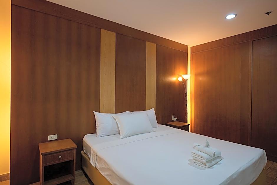 VTSIX at View Talay 6