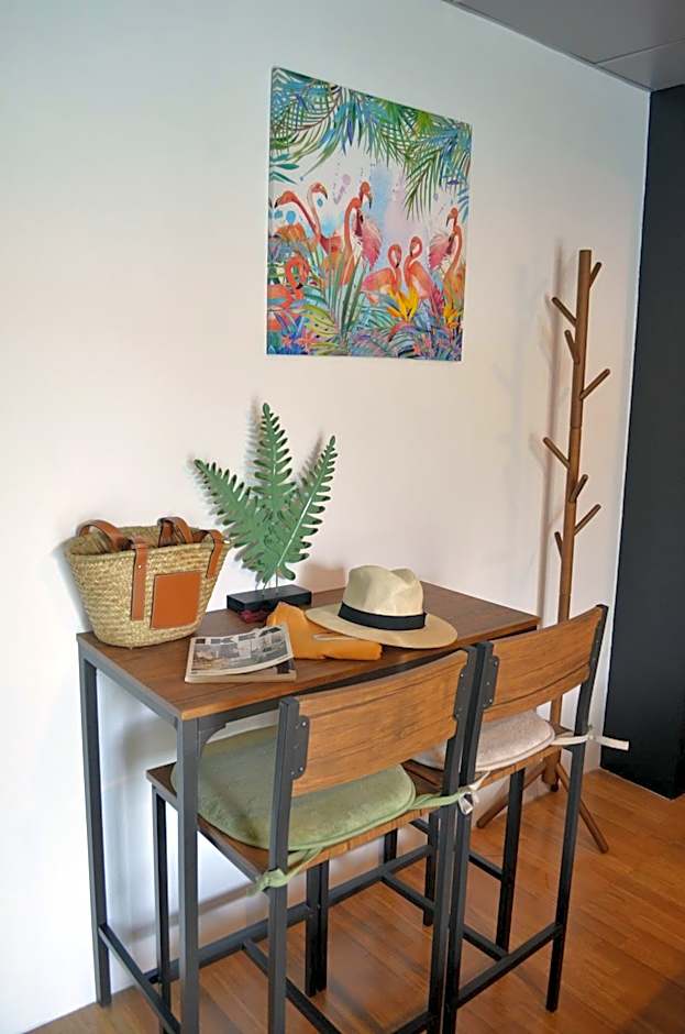 Dawnthaya Ayutthaya Art House บ้านดอนธยๅ อยุธยา