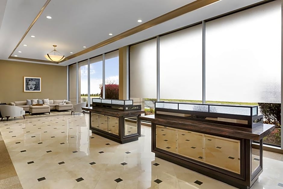 Skyline Hotel Detroit Airport, SureStay Collection by Best Western