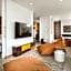 The Envoy Hotel, Autograph Collection by Marriott