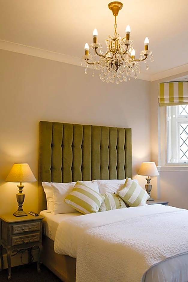 Prince of Wales - Townhouse