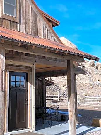 The Casita (Separate Building)