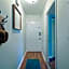 Beautiful Blue Ocean Condo