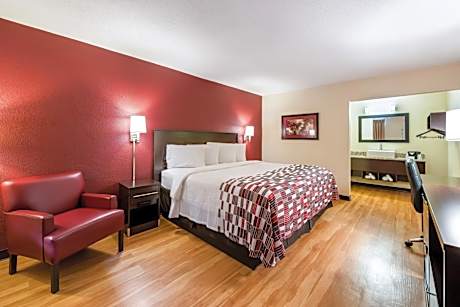 Deluxe King Room Non-Smoking