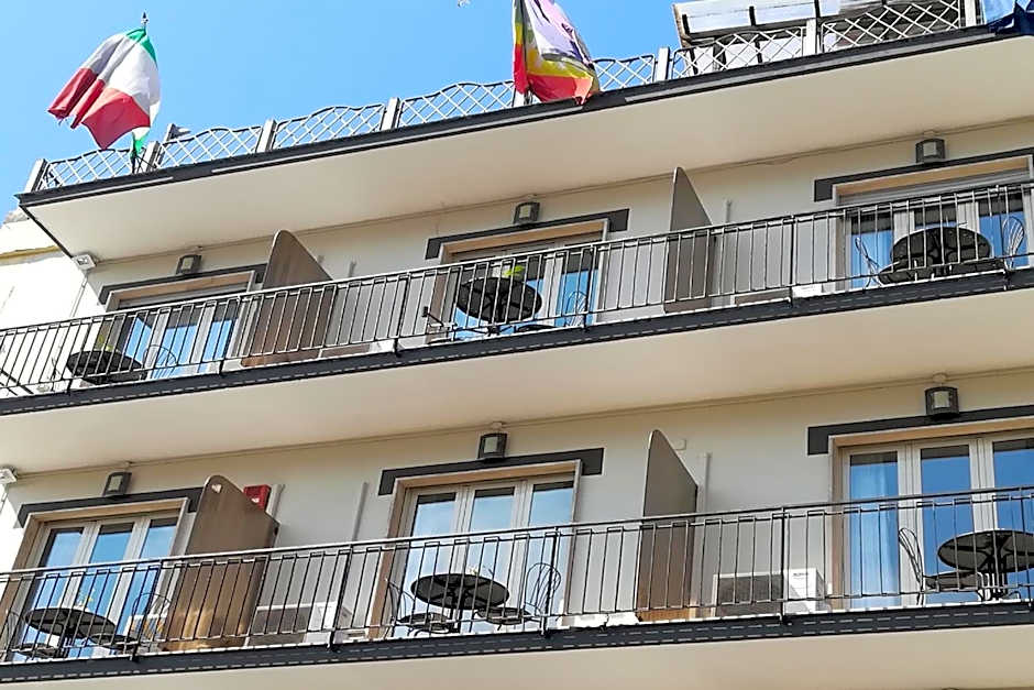 Hotel Leopardi
