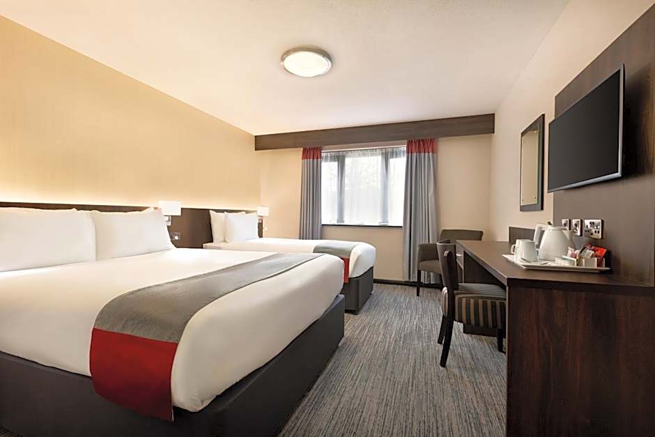 Ramada by Wyndham Bristol West