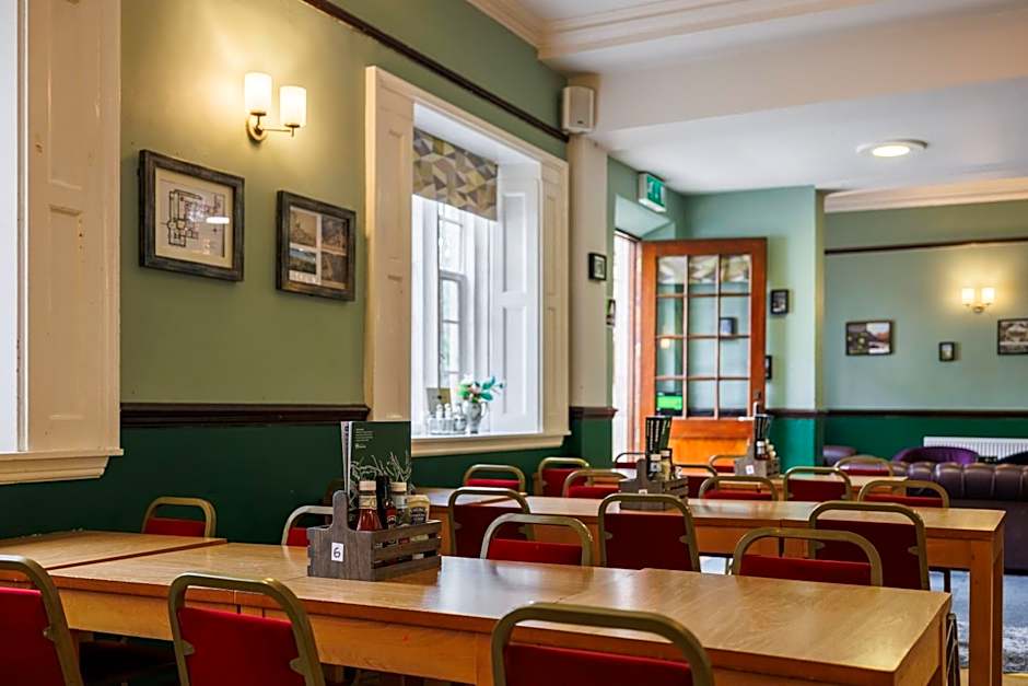 YHA Ilam Hall