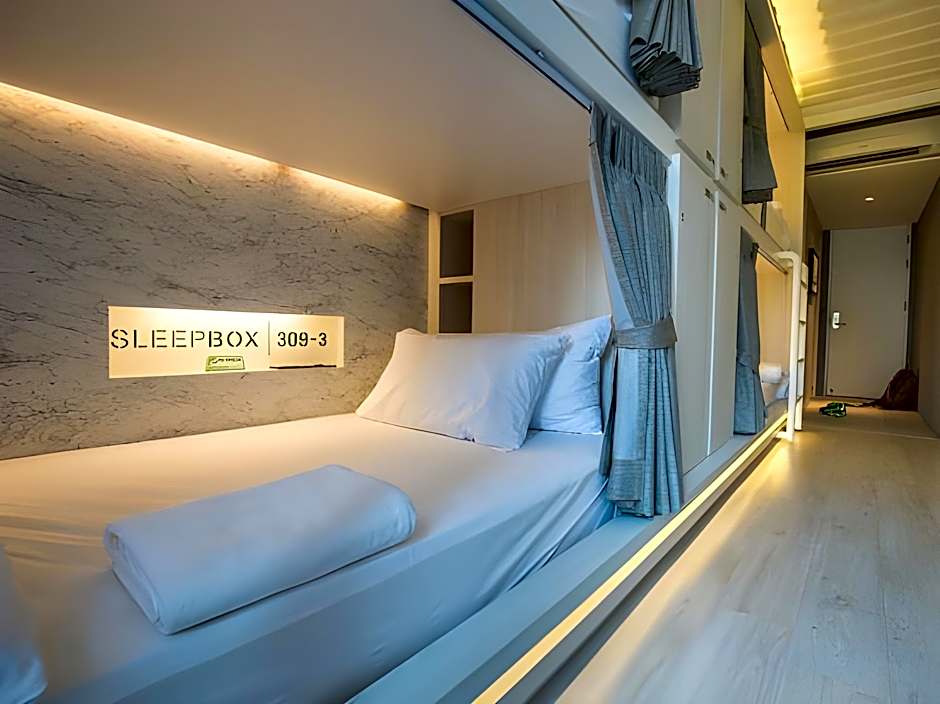 Sleepbox Sukhumvit 22