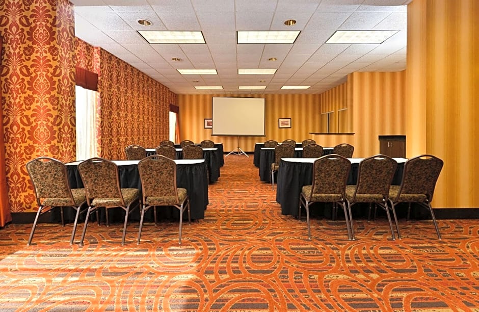 Hampton Inn By Hilton Chicago-Carol Stream