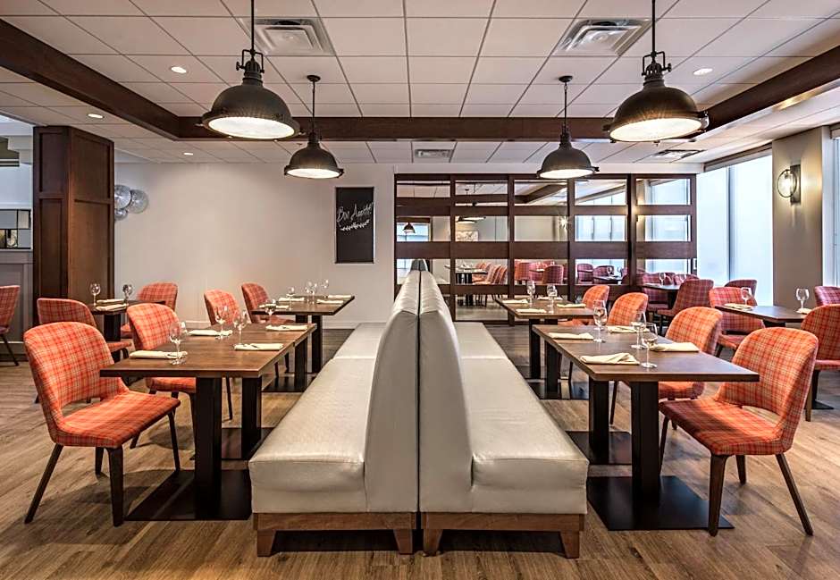 Holiday Inn Montreal Longueuil By IHG