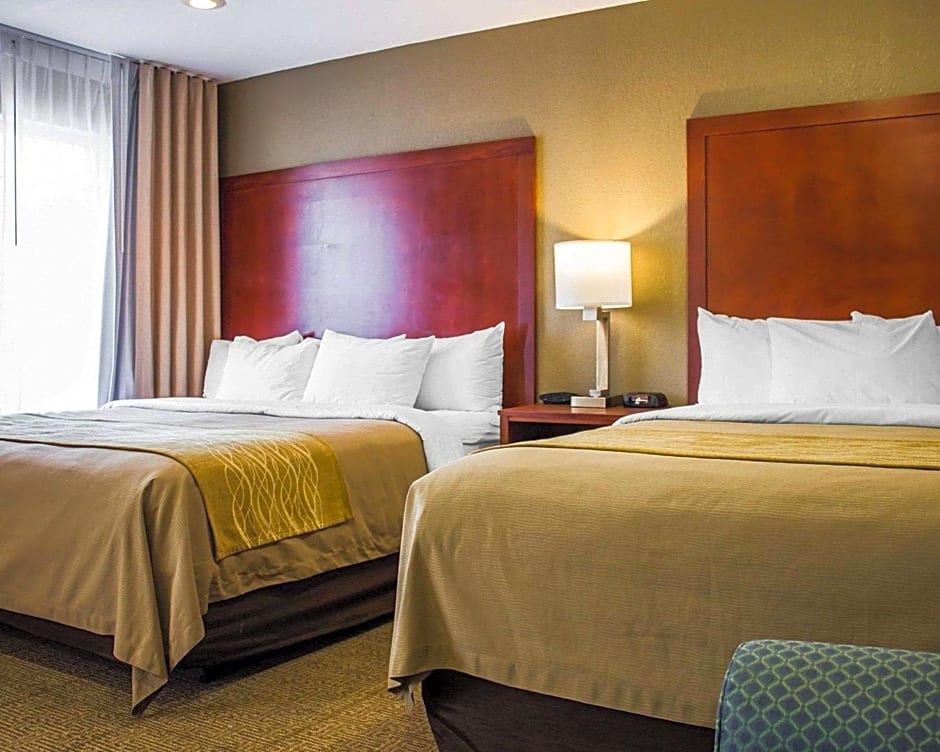 Comfort Inn Guilford near I-95
