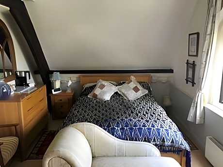 Double room-Premier-Ensuite with Bath-Roll top bath