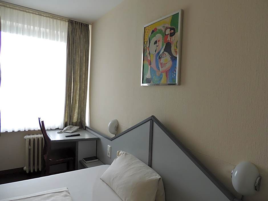 Bahn-Hotel