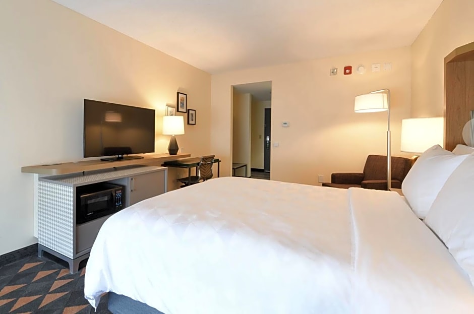 Holiday Inn Fredericksburg - Conference Center by IHG