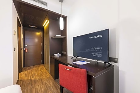 Single Room (1 Adult)