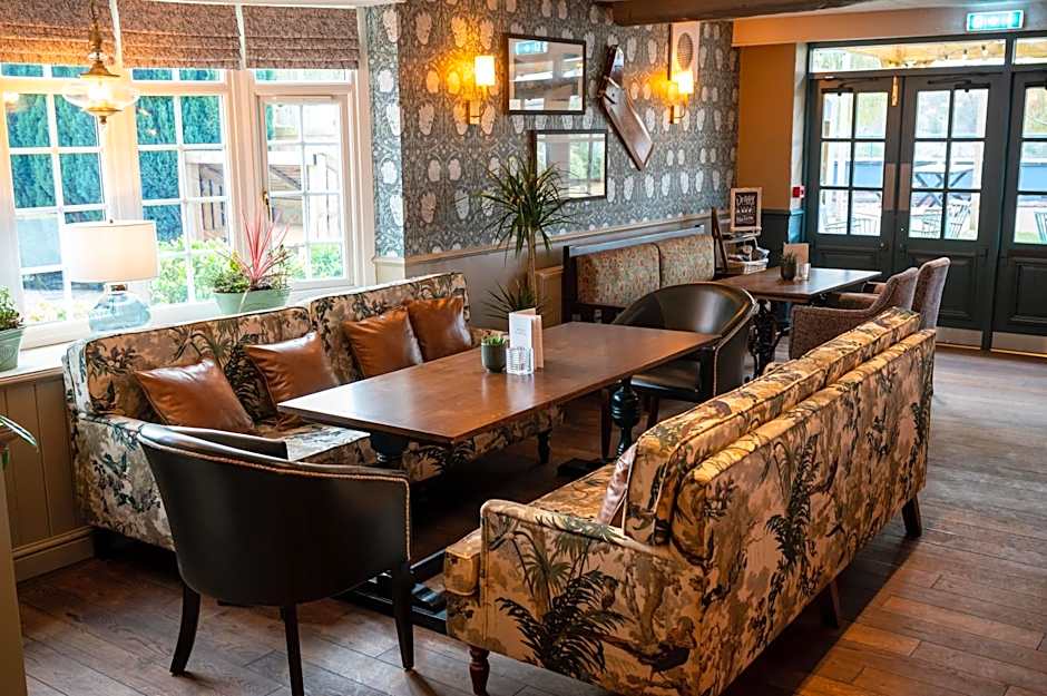 Riverside Hotel by Chef & Brewer Collection