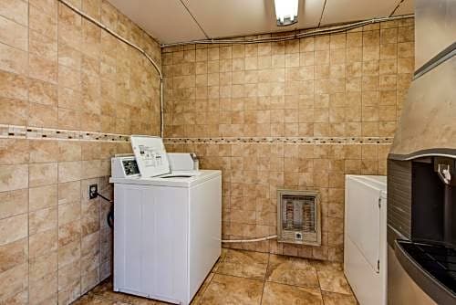 Oak Square Rentals