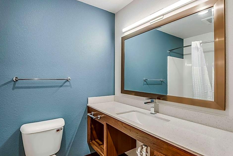 WoodSpring Suites West Des Moines