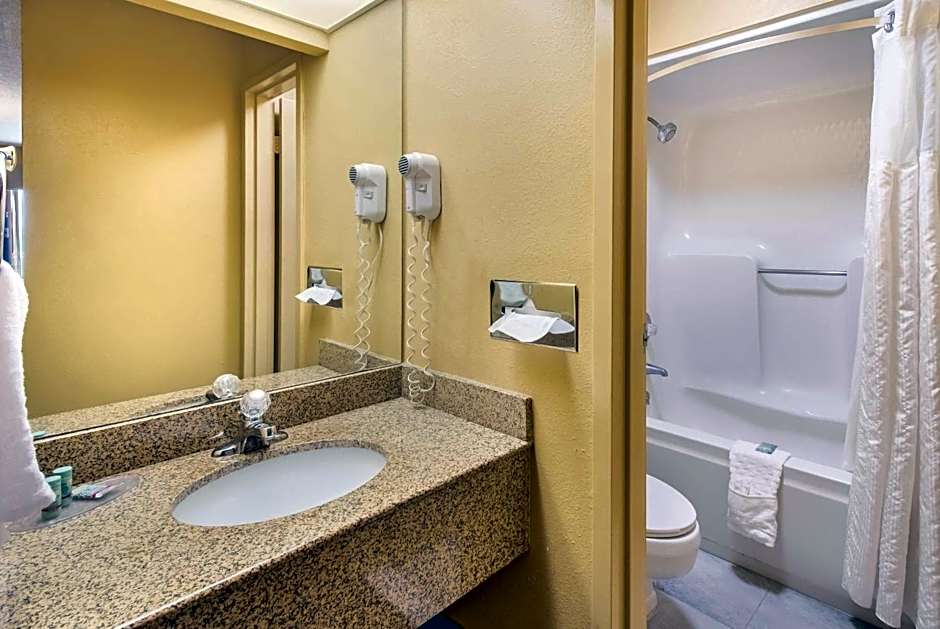 Best Western University Inn