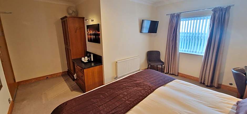 The Royal Hotel