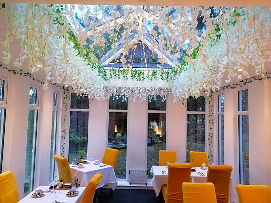 Guestling Hall Hotel