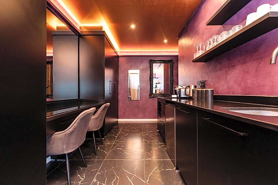 MINT Hotel 84 on Katherine