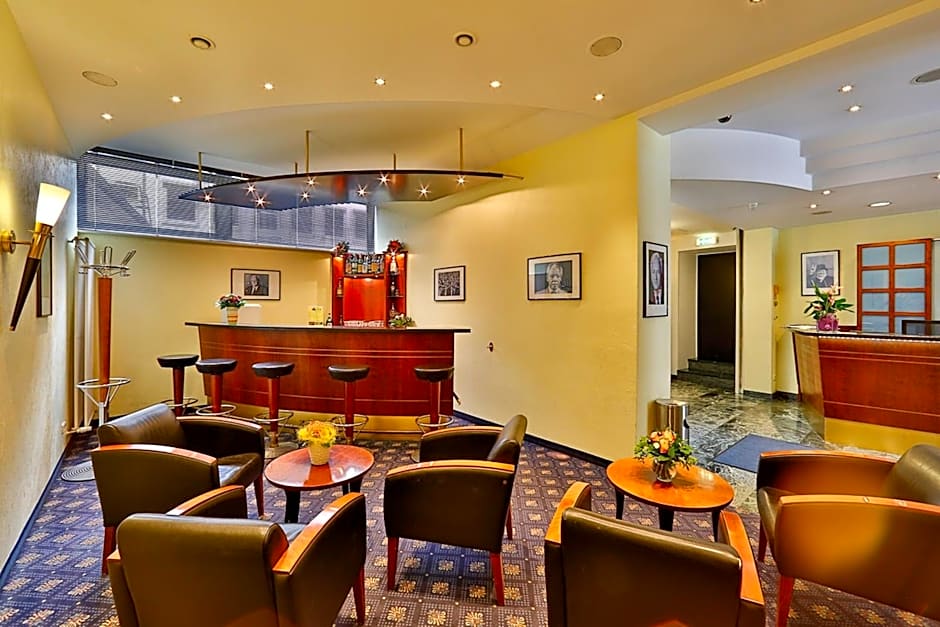 Superior Hotel Präsident