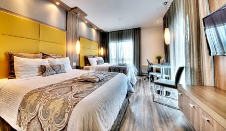 Superior Queen Room with Two Queen Beds