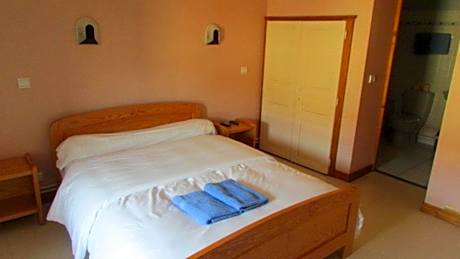 Quadruple Room with Private Bathroom