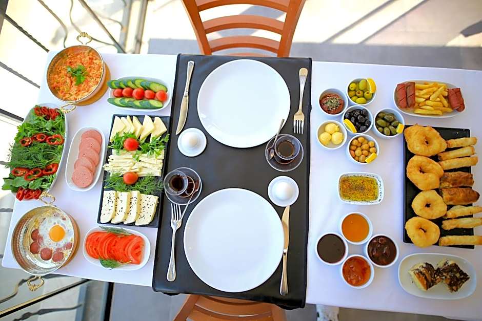 Çamlık 87 Hotel Ayvalık