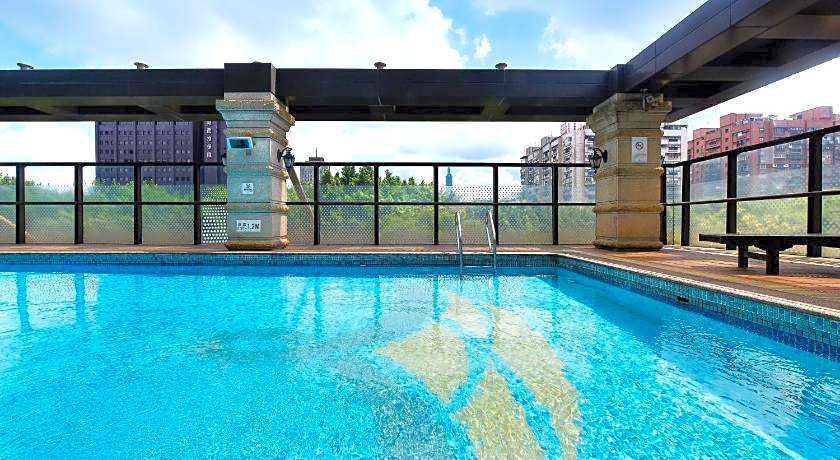 Fullon Hotel Taipei, Central