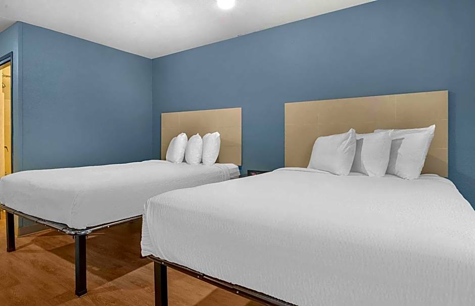 Extended Stay America Select Suites - Indianapolis - West