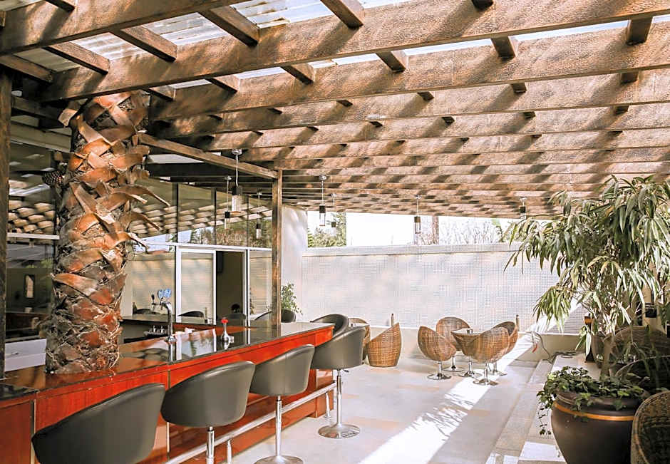 Magnolia hotel and conference center