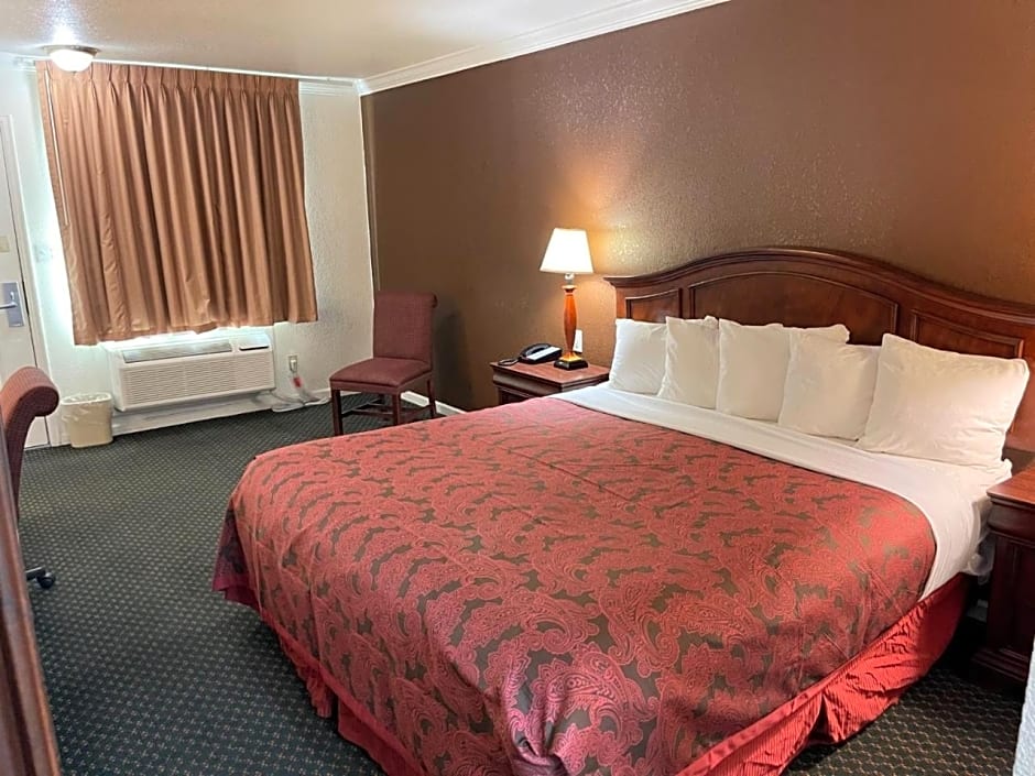 1st Interstate Inn