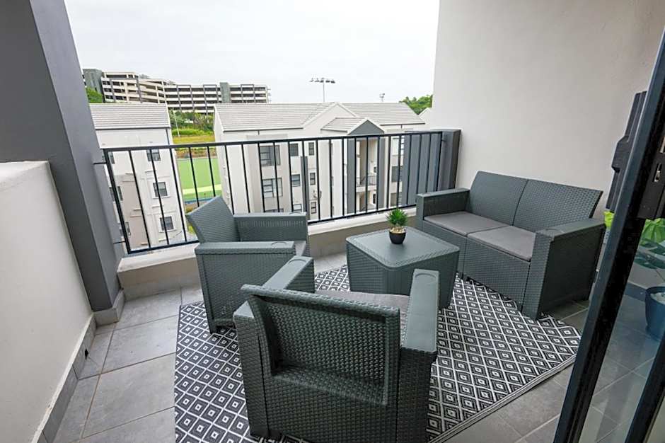 Upmarket Stunner in Ballito 360 with Inverter