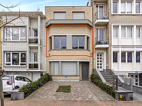 Pleasant apartment near the seafront