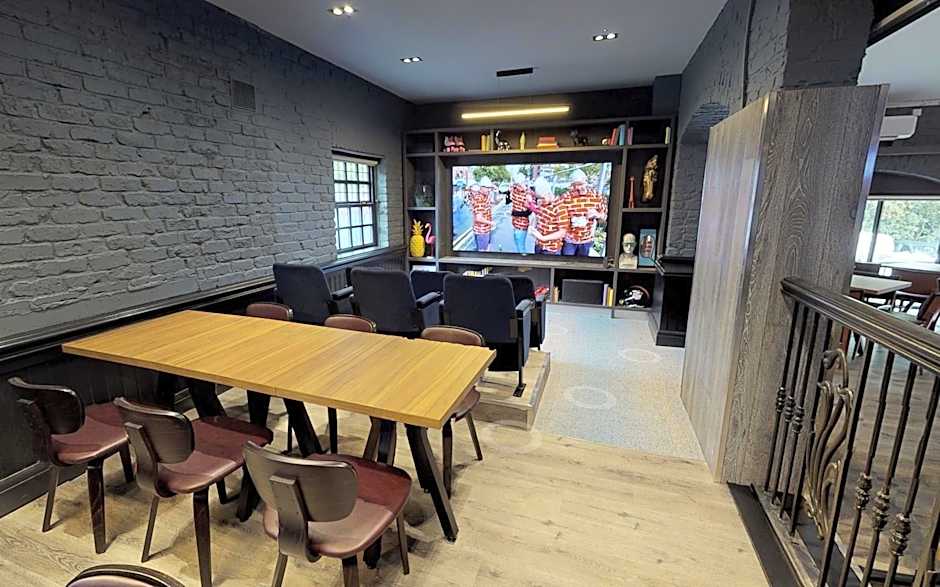 Village Hotel Liverpool