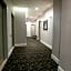 Leon Hotel