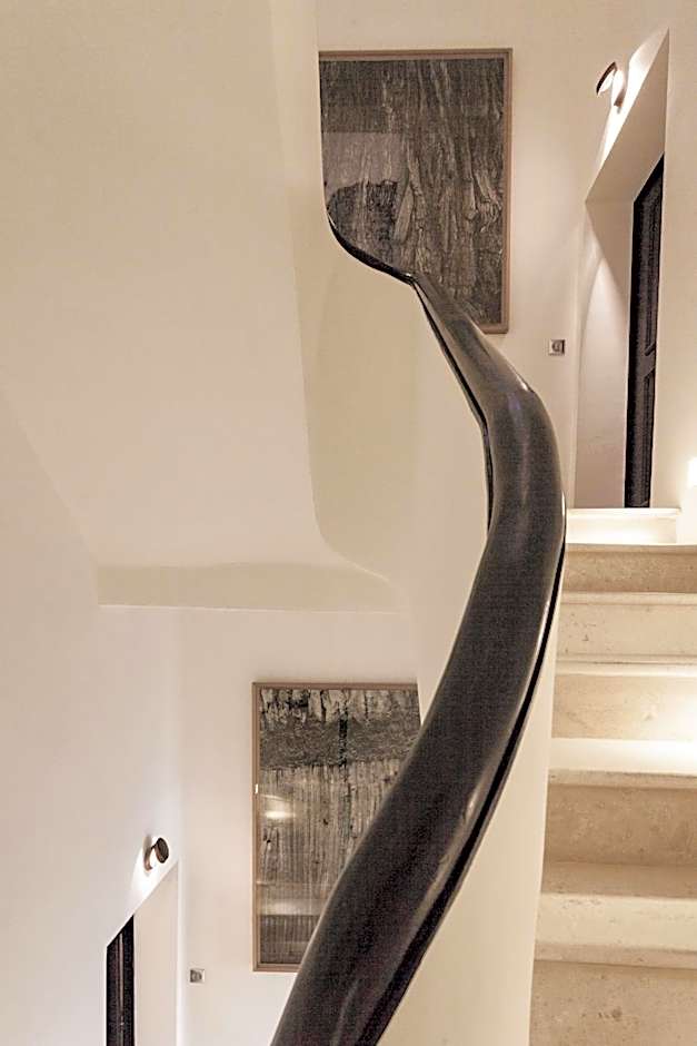 Maison Du Collectionneur