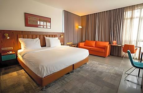 Superior City View Room