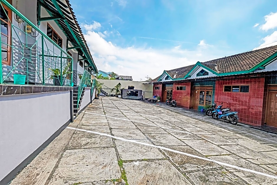 SPOT ON 91715 Hotel Citra Dewi 1