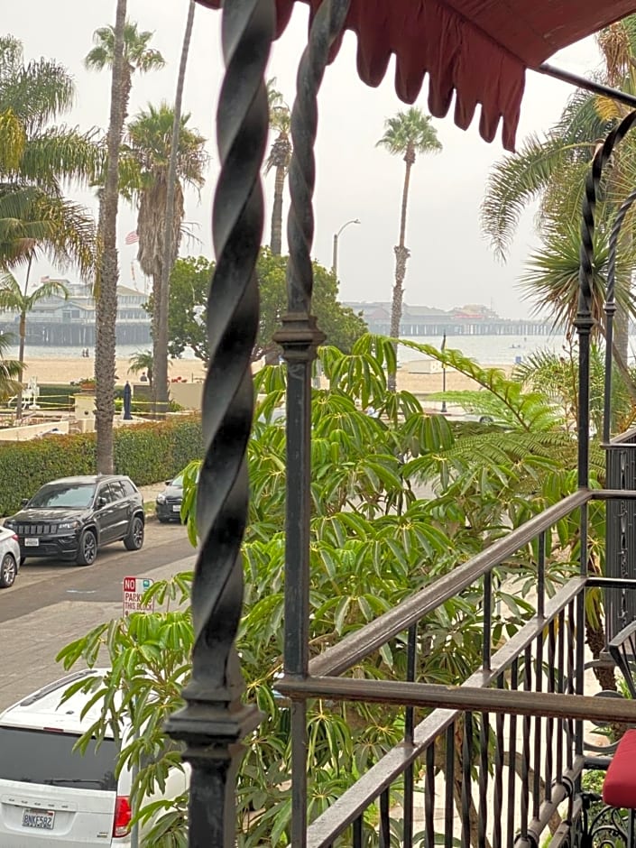 Villa Rosa Inn