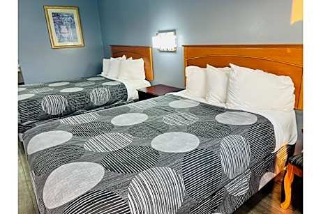 2 Full Beds Accessible Non - Smoking