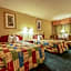Royal Holiday Motel By Belvilla Gallup I-40