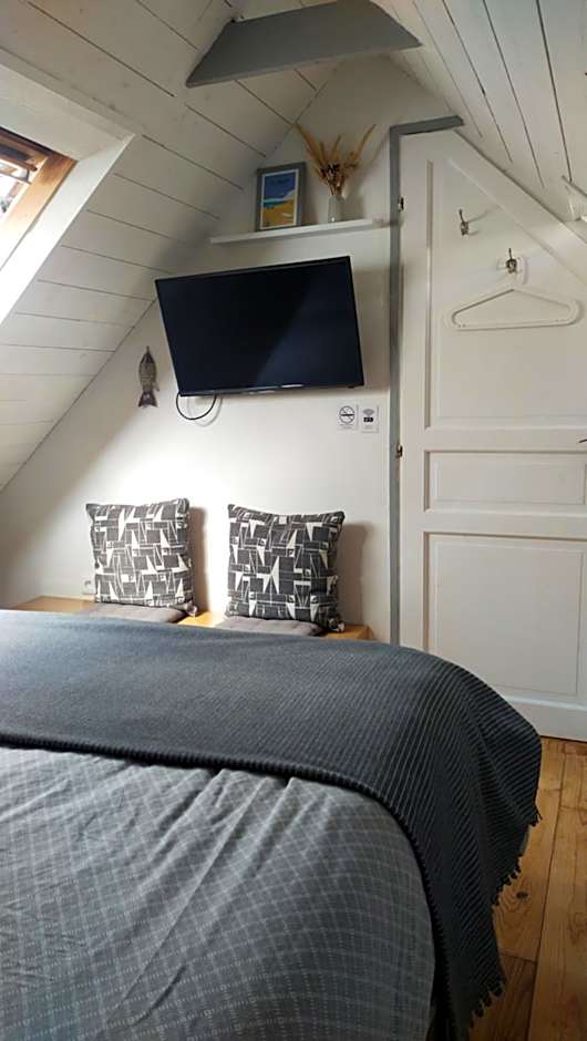 Chambrecosy salle de bain privée