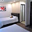 Aztic Hotel and Executive Suites