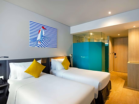 Premium Room with 2 single beds