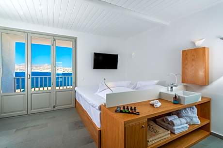 Two-Bedroom Maisonette with a Semi-Private Pool