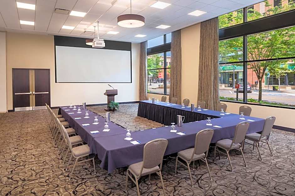 Kent State University Hotel And Conference Center