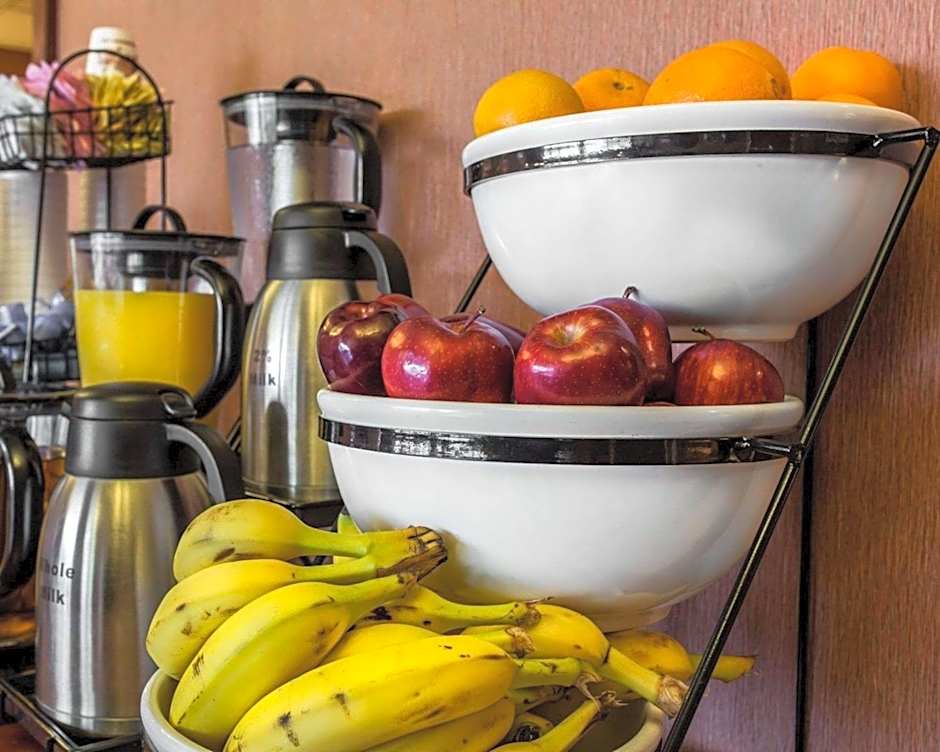 Comfort Inn & Suites Lumberton Central I-95